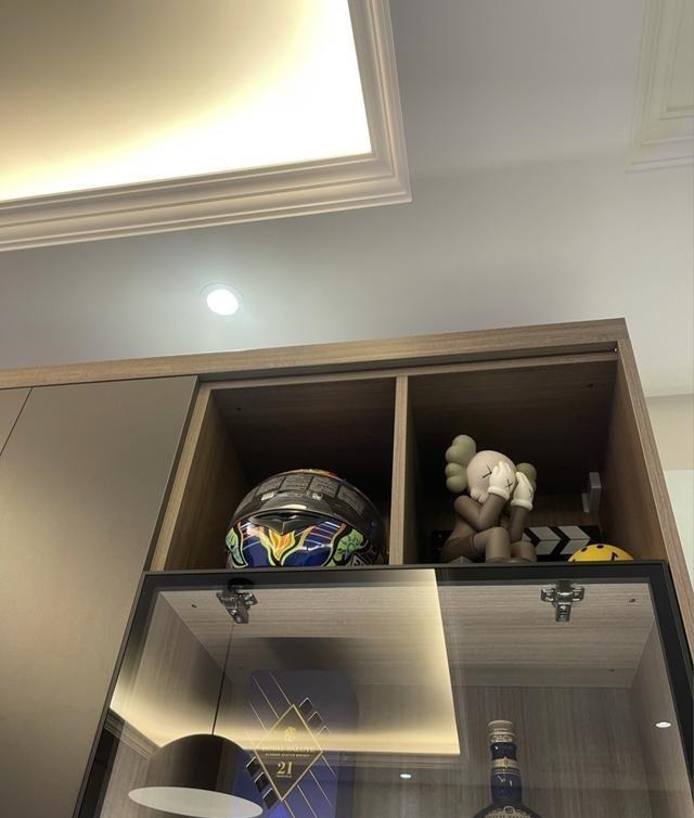 鞋柜|这是我见过改造最个性,最有档次的精装房,入户鞋柜实用又抢眼