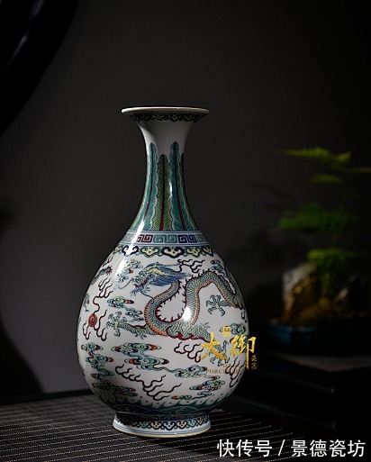 斗彩$大御瓷器涂杏花——瓷坛青花圣手,当代斗彩女将军,国瓷风韵传承不息!