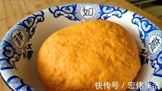 最近这款小饼火了，无水无油，养肝明目，特别适合上网课的孩子们