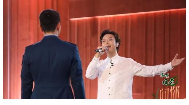 李玉刚跨界主持,深情致敬祖国空疆守护者刘锐