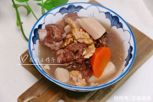 黑豆核桃排骨汤—学生补脑健脾胃汤