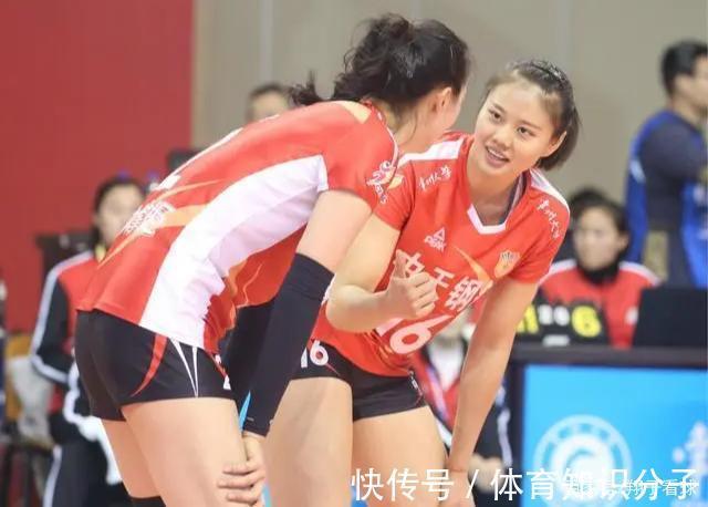 李盈莹|女排联赛最佳阵容出炉,球迷戏称是平衡版,主攻、副攻争议最大