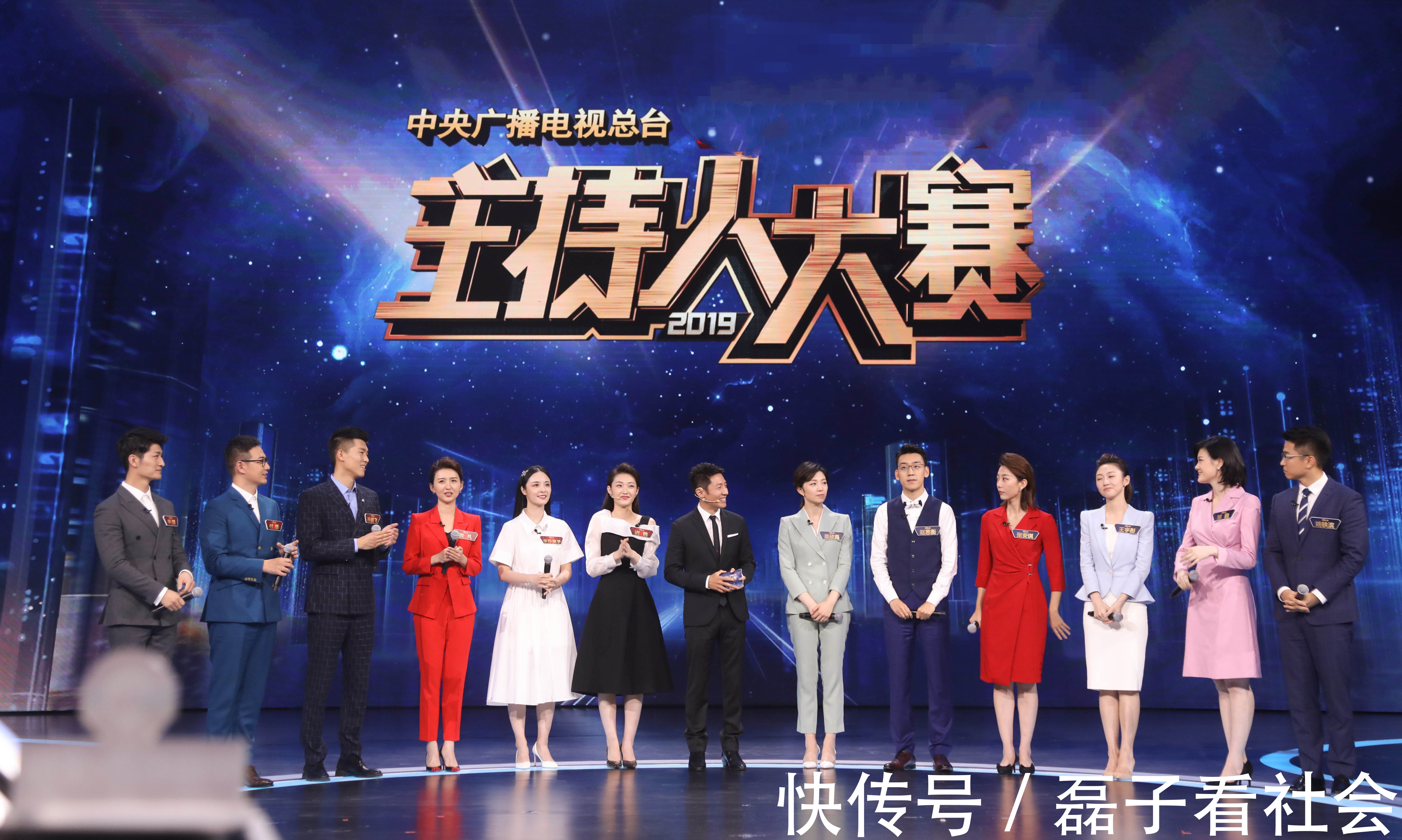 央视主持阵容尝试“老带新”,王嘉宁绑定撒贝宁,5档节目都有她