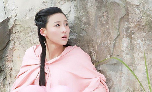 武功&天龙中,此人武功吊打天山童姥,秒杀无崖子,扫地僧为他终生不娶