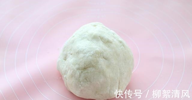 红薯还能做甜点,无需打发黄油搅拌就行,简单零失败一次就能成功!