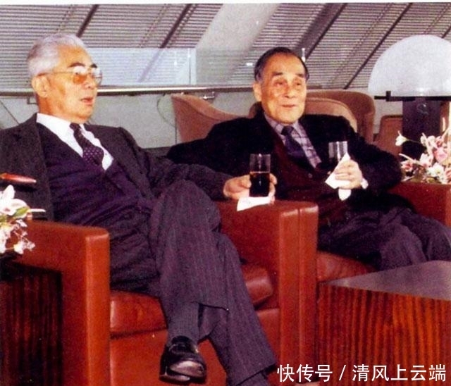  庄世平|一介商人何以享国葬？1800亿财产尽捐国家，不给子女留一分