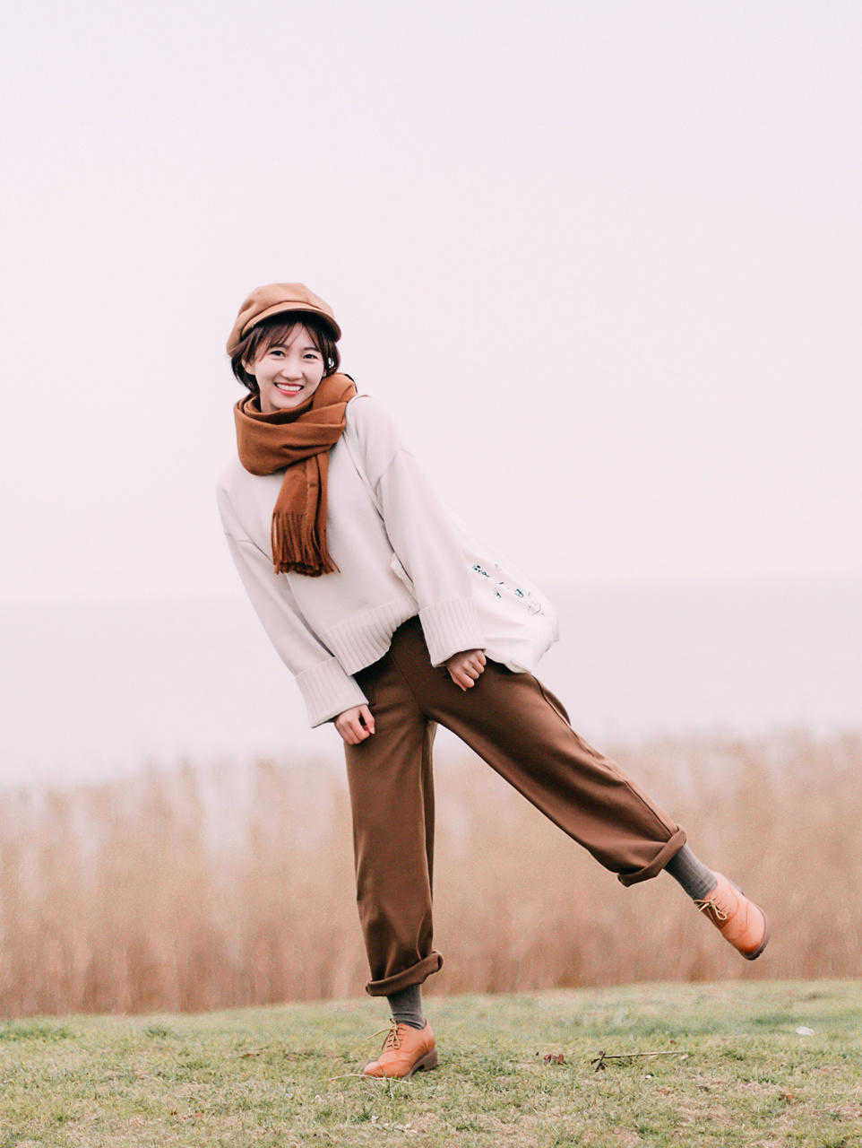 时尚|初冬的围巾如何戴,别显土气又难看了,几个技巧让你更时尚?