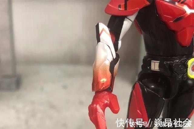 新规|假面骑士亚克蝎子，亚克零一装动赏析，新规造型纹理刻画清晰