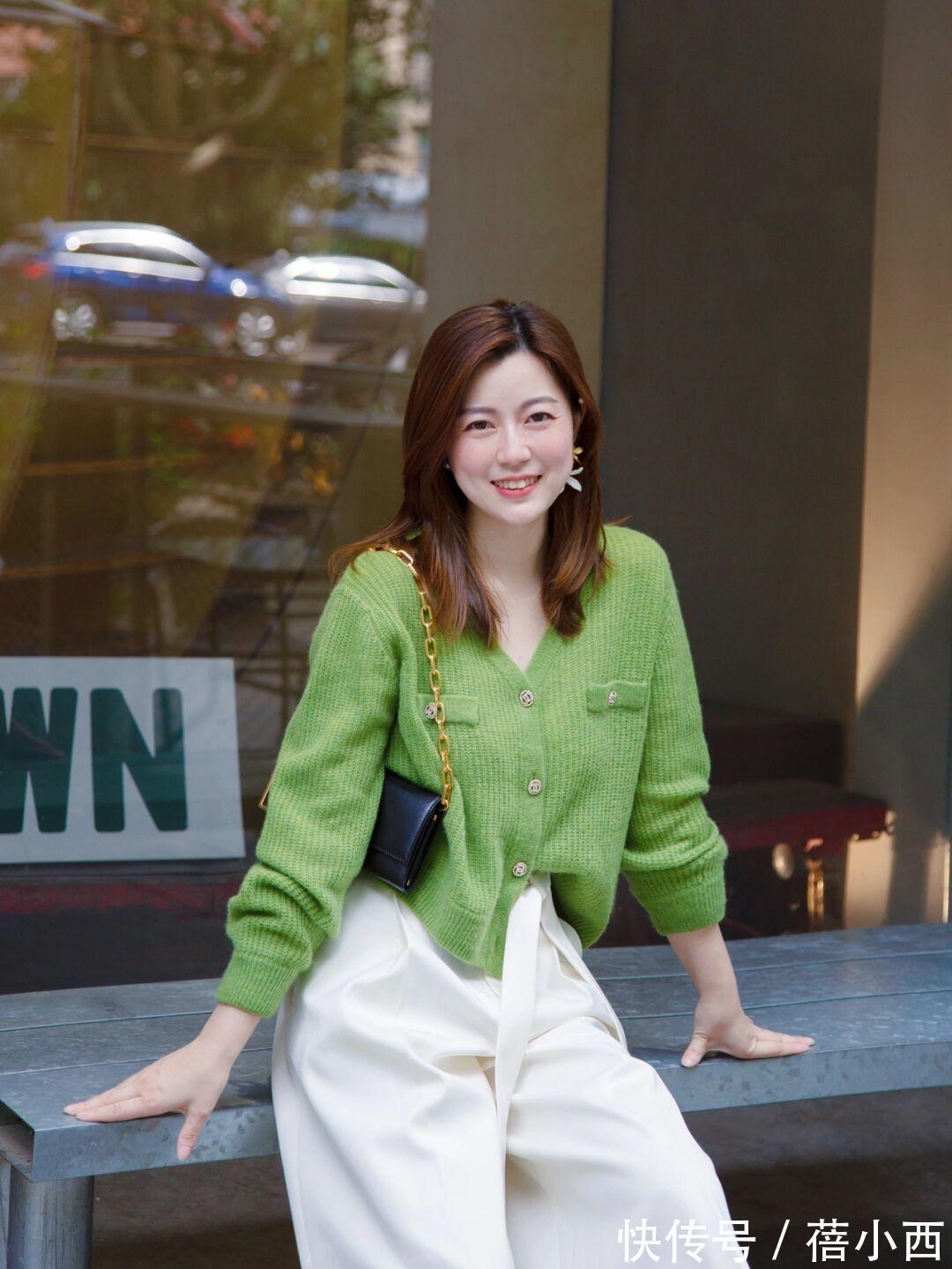 开衫 春天穿衣无需复杂,用“针织开衫”打造潮流感,出街绝对赚足眼球