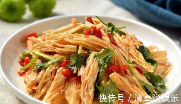 做凉拌菜时,不要直接淋热油,多加这一步,凉拌菜更清脆入味