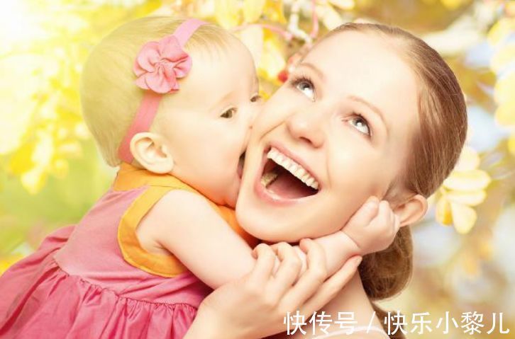 妈妈|宝宝几个月会认妈妈?看看宝宝有没有这几个表现,若有就到时候了