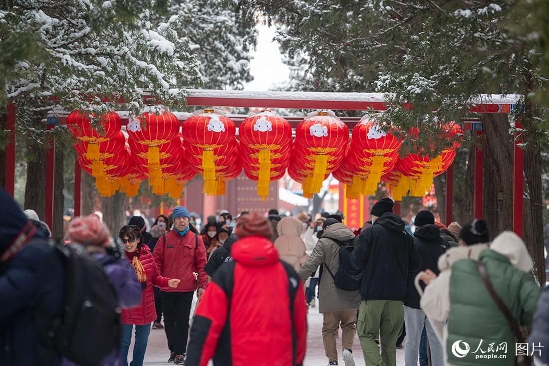 人民网|北京迎来虎年首场大雪