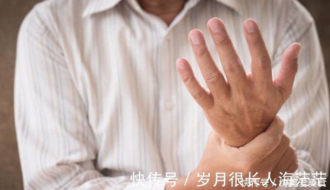 绝经年龄|女性出现4大异常,说明你已快绝经,3个小方法,女生要明白!