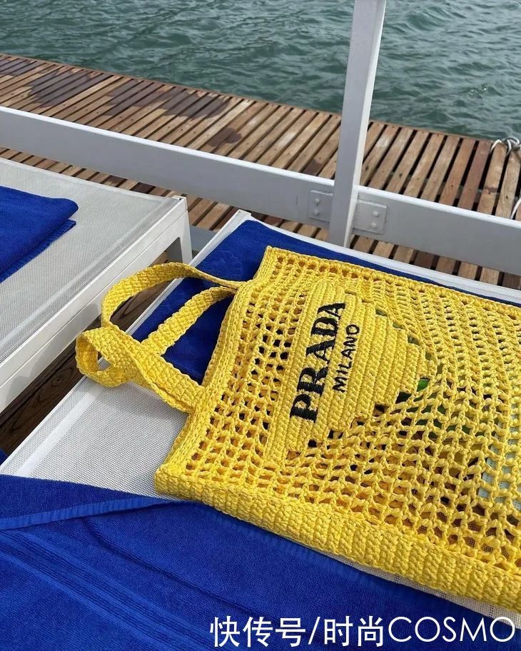 刘雯的背心,我穿也能这么好看?|下周穿什么 | 法式