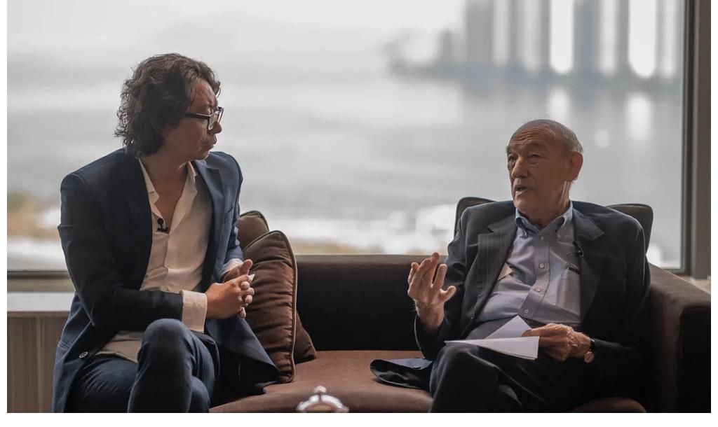 偏見|《十三邀》第五季，豆瓣9.1，最值得看的“偏見”訪談