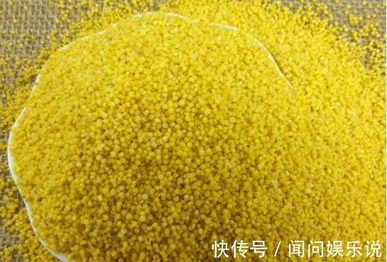 脸色|煮小米粥时加一宝,失眠好了,脸色更红润,不想每天疲惫可试试!