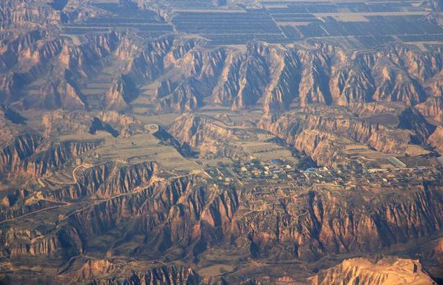 地貌|黄土高原上的地貌形态：黄土塬、黄土梁和黄土峁