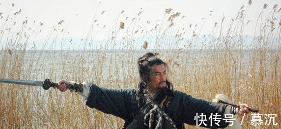 宋江&此2人上梁山前比武松猛,上山后一个因蠢而死,一个不为宋江卖命