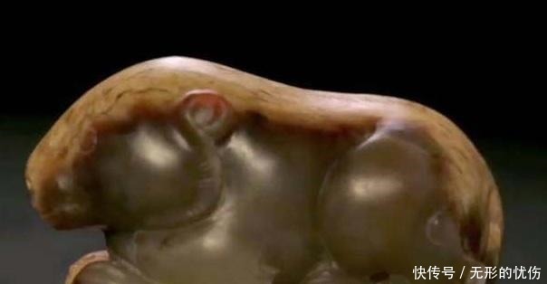 马未都我见过最狠的玉器作伪,把玉缝进羊腿,取出来就有了血沁!