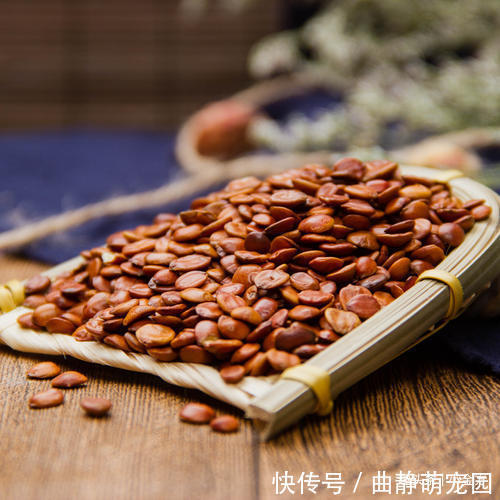 小米粥|你有多久没睡个好觉了？这碗“助眠粥”，让你到头就睡一觉到天亮