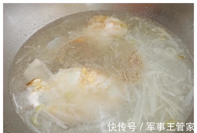 裙带菜|春天,多给孩子喝8种营养汤羹,钙含量高,营养丰富