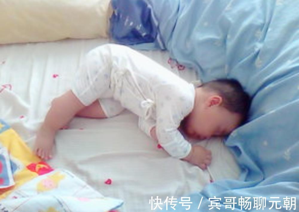 睡眠|宝宝睡觉有这几种行为,说明他们身体不舒服了,家长要及时去医院