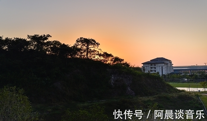 江北|江北狮子山上看日落，四周都是美景！