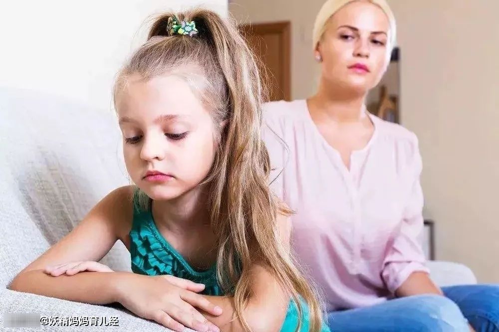 不行|只会说＂别哭了＂可不行，孩子哭闹时，高智商父母常说这句话