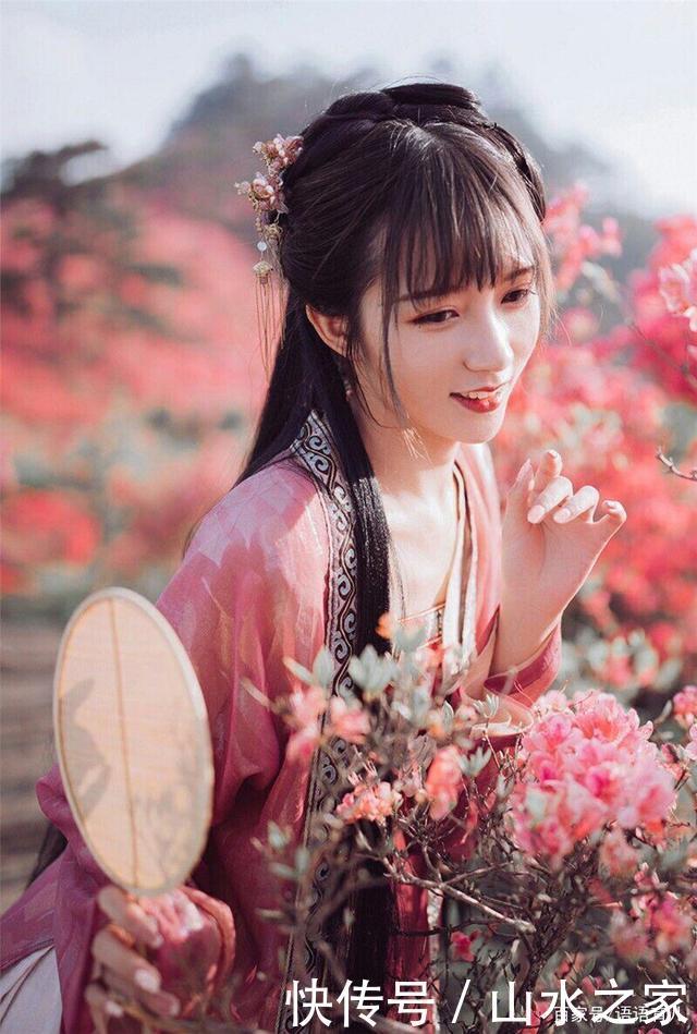 冯丹|七零年她魂穿成村妞,随身空间粮食钱财应有尽有,成首长的福妻