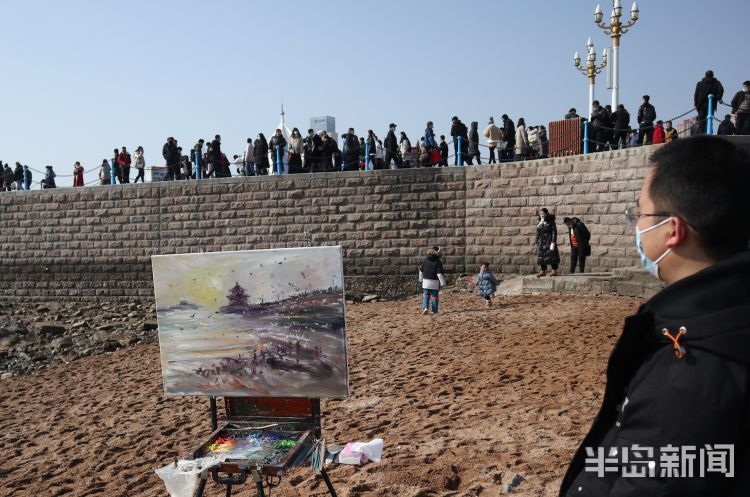 人潮鸥海入画来|显微镜 |人潮鸥海入画来\＂,\＂i12\＂:\＂显微镜