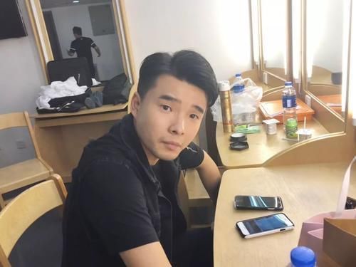 学生竟能预知未来,这到底是为什么?快来视频里找线索吧!