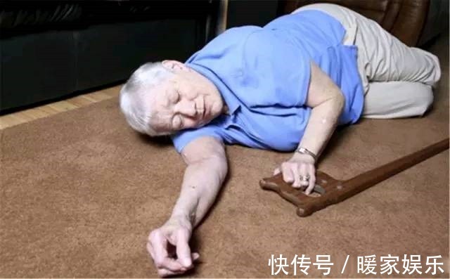 碳水化合物|血栓的“凶手”找到了,此4种食物要少吃,能减少血管堵塞
