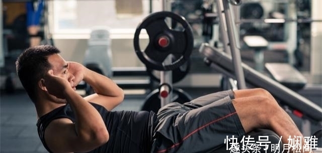 阿切氏|进化学角度来看,一块腹肌才是完美形态