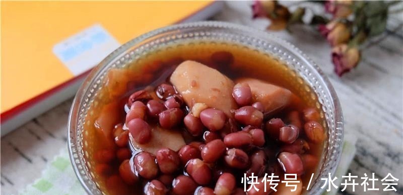 红豆|红豆加一宝，隔三差五吃，头发乌黑亮丽，口臭也没了，女人要多吃