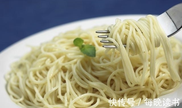 高蛋白食物|面条升糖快,怎样吃面才能不升血糖?