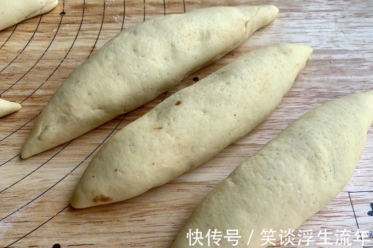 香甜|夏天多吃粗粮好，教你用玉米面做美食，无油无糖，松软香甜超好吃