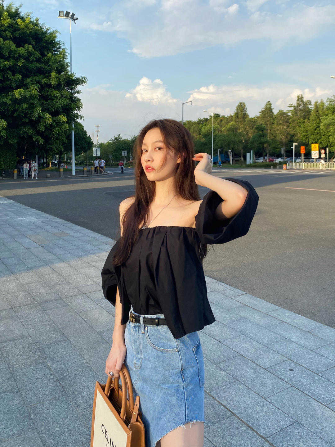 半身裙|选择半身裙的搭配,简约时尚,又不失高级感