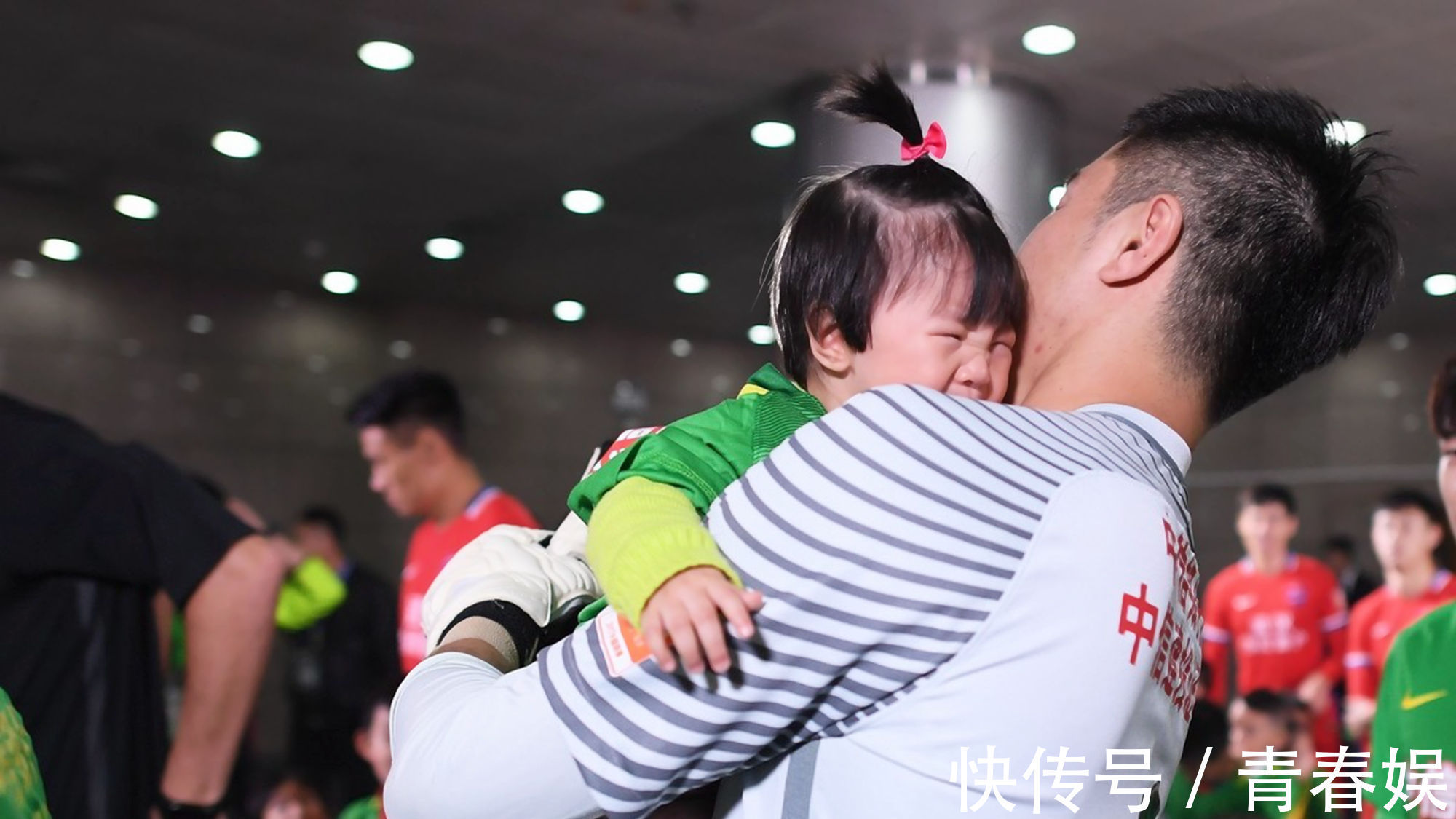 教育方式|李玫瑾:别再对孩子大吼大叫了,“8字箴言”教你给孩子立规矩