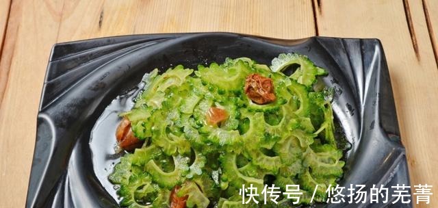 清炒苦瓜|经典小炒菜清炒苦瓜,味道清爽,去火解腻,居家常备菜!