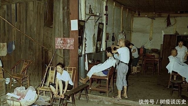 老照片:八十年代四川成都街头旧影(1988)
