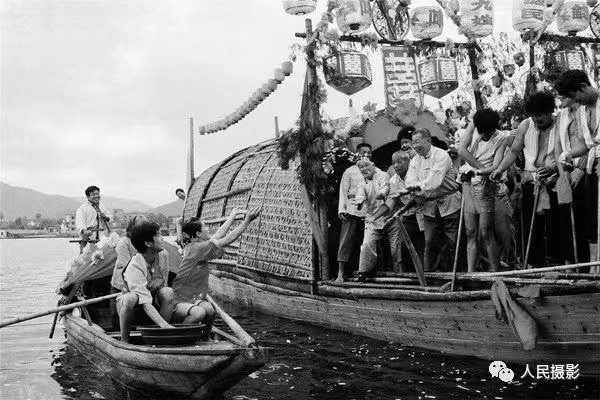 抗美援朝|观影《长津湖》收到盲盒，打开瞬间破防了