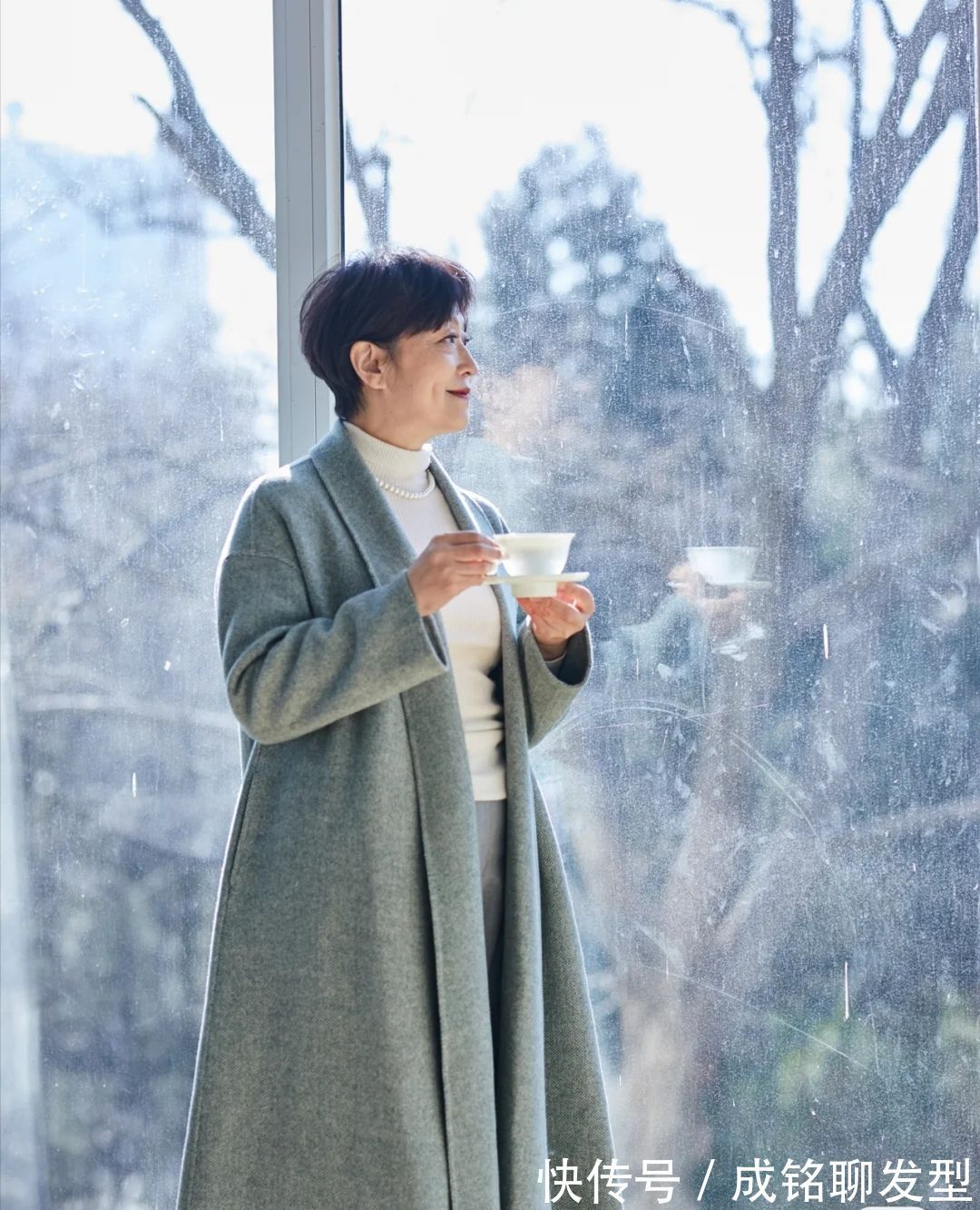 时尚|这几位阿姨太会穿了,简约随意又自然,时尚减龄不装嫩,还挺有范