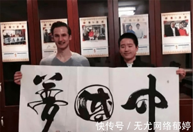 仲永|10年前书法神童成现代版“方仲永”，一手“江湖书法”谁之过？