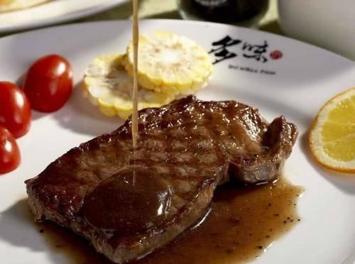 全熟牛排|吃牛排时服务员问“几分熟”,老手都这样回答,不懂可能被人笑