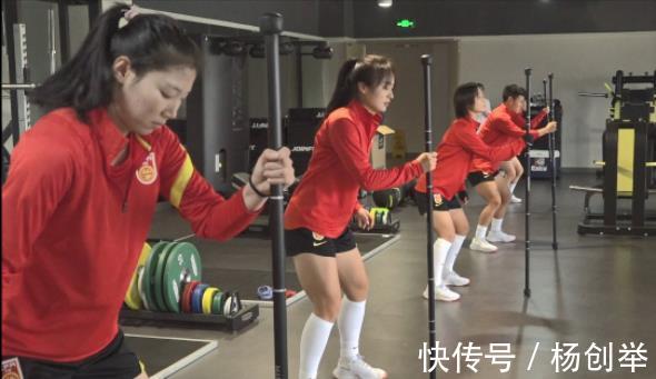 孙雯|贾秀全弃用之人大放光!被足协列入精英训练营,孙雯亲自参与指导