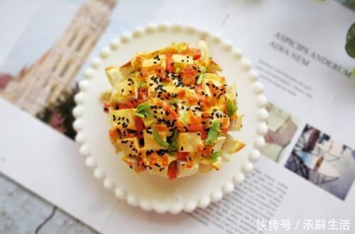 芝士|剩馒头秒变蛋糕，不用打发，又香又软，20分钟解决全家人的早餐