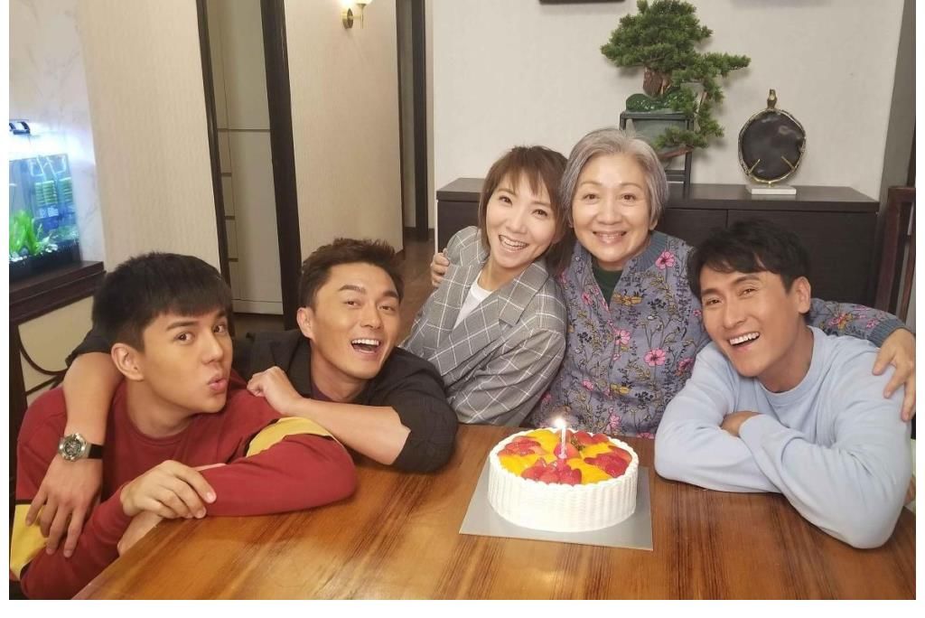家庭剧|TVB家庭剧《我家无难事》开播，马德钟拿到了郭晋安吴中的剧本