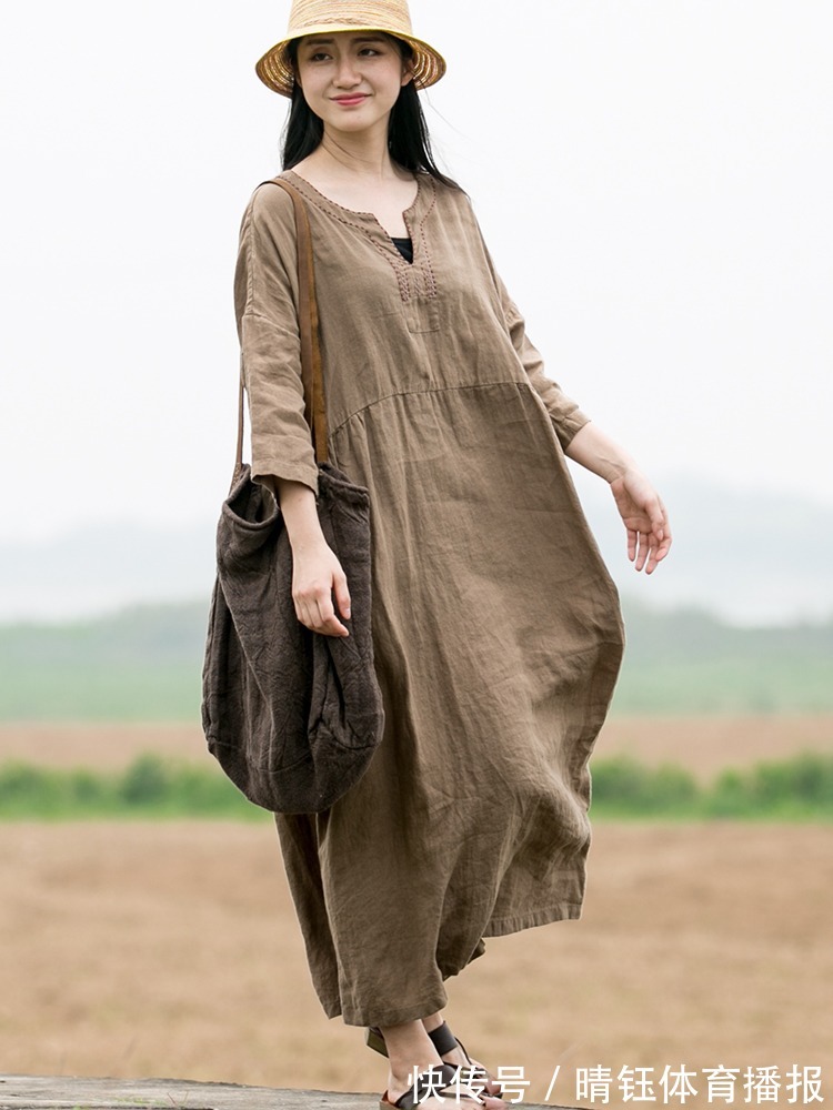 优雅 中年女性穿裙子怎么搭才好看?教你几招避开雷区,优雅时髦又减龄