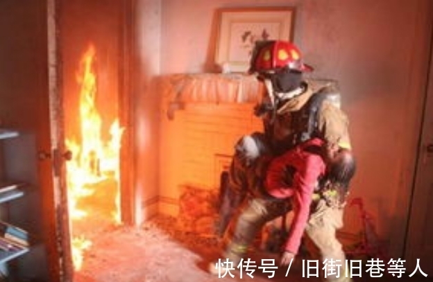 老人发明一种工具,用它下26楼只需90秒,网友:高手