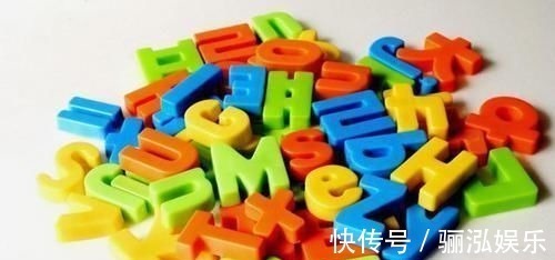 体温计|4岁孩子误把502滴入眼睛,宝妈60秒反应救了孩子,医生:很高明